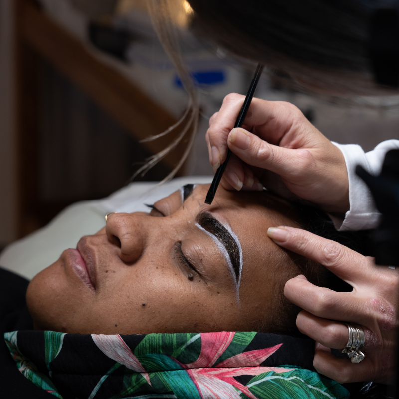 Hybrid Brows - How to Achieve Clean Precise Lines